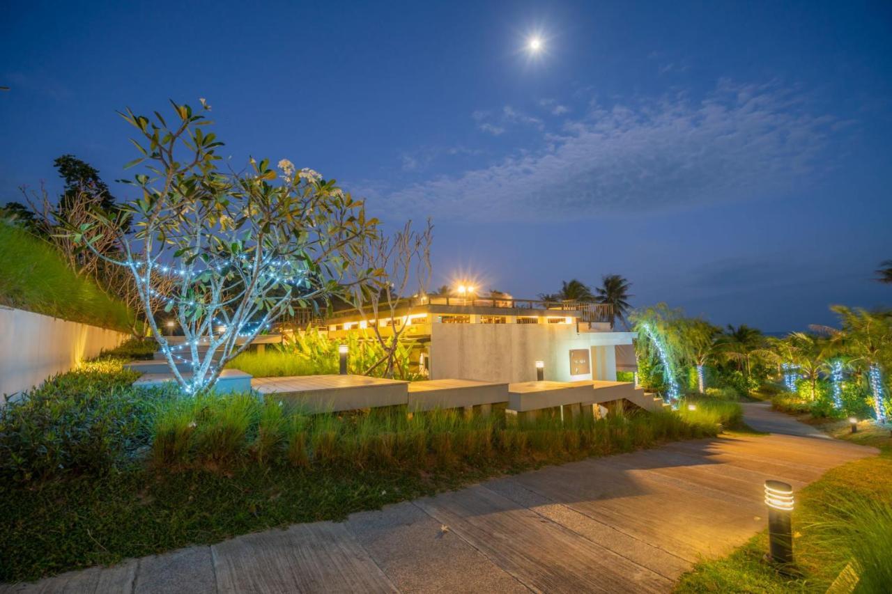 Seanery Beach Resort Bang Saphan Bagian luar foto